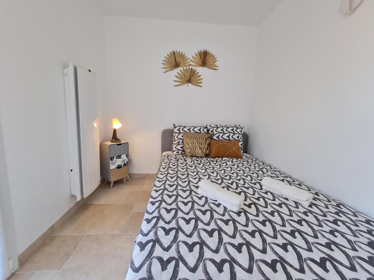 Bel Appartement Renove, Avec Terrasse Et Piscine La Croix-Valmer Exteriör bild