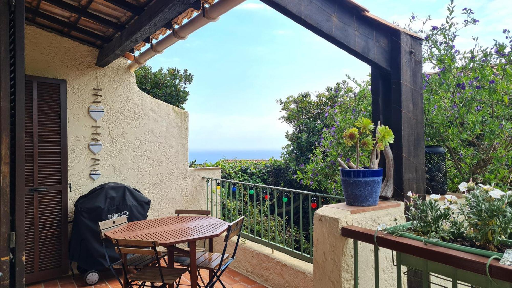 Bel Appartement Renove, Avec Terrasse Et Piscine La Croix-Valmer Exteriör bild